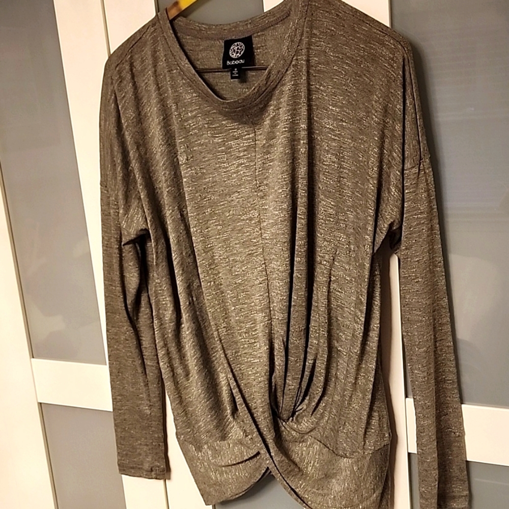 Bobeau Gray draping front lightweight comfortable